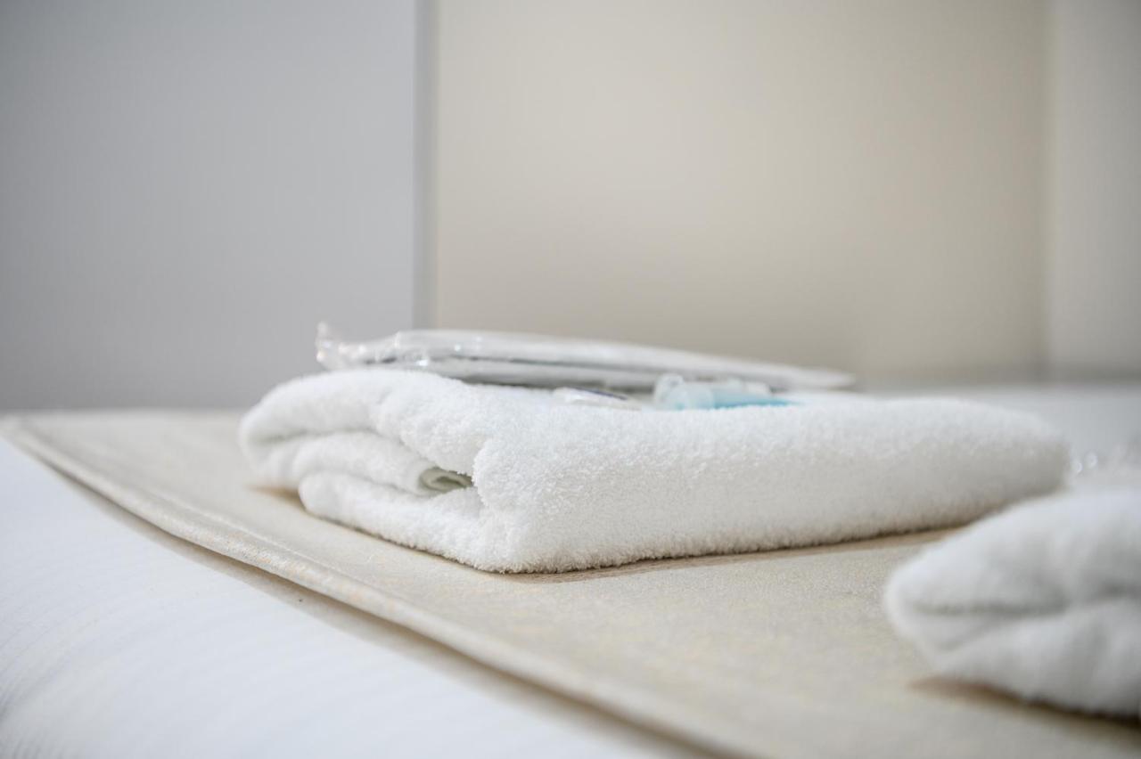 Miku Apartment-City Walk 1Bd Stylish Apartment Tiranë Ngoại thất bức ảnh
